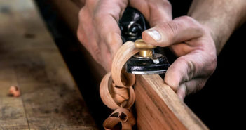 Gulfstream upgrading Appleton completion facility An upgraded furniture finishing shop is part of the plan for Gulfstream's completion facility in Appleton, Wisconsin