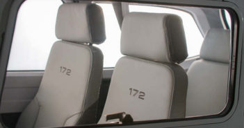 Seating in the Cessna Skyhawk