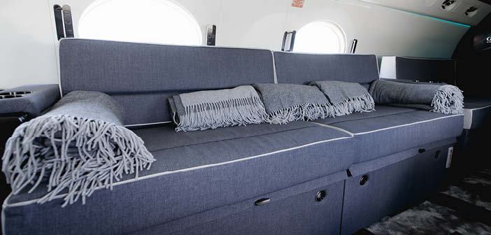 Divan in a G550 cabin