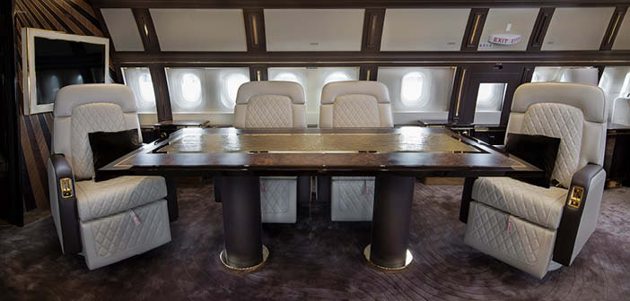 Dining/meeting table with four seats