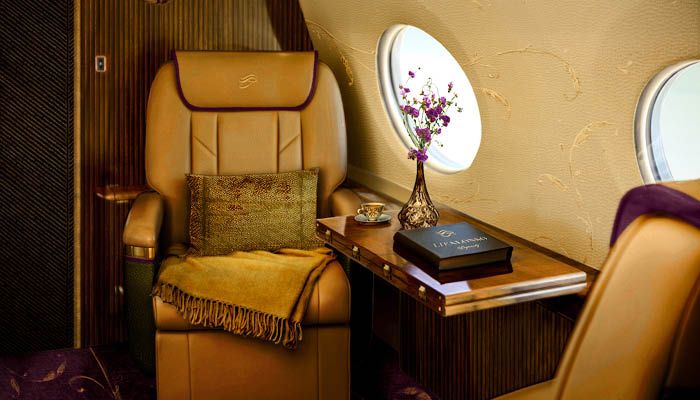 business jet cabin seat